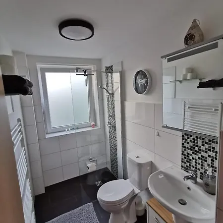 Apartman Hafenherz - Wo Dein Urlaub Vor Anker Geht *